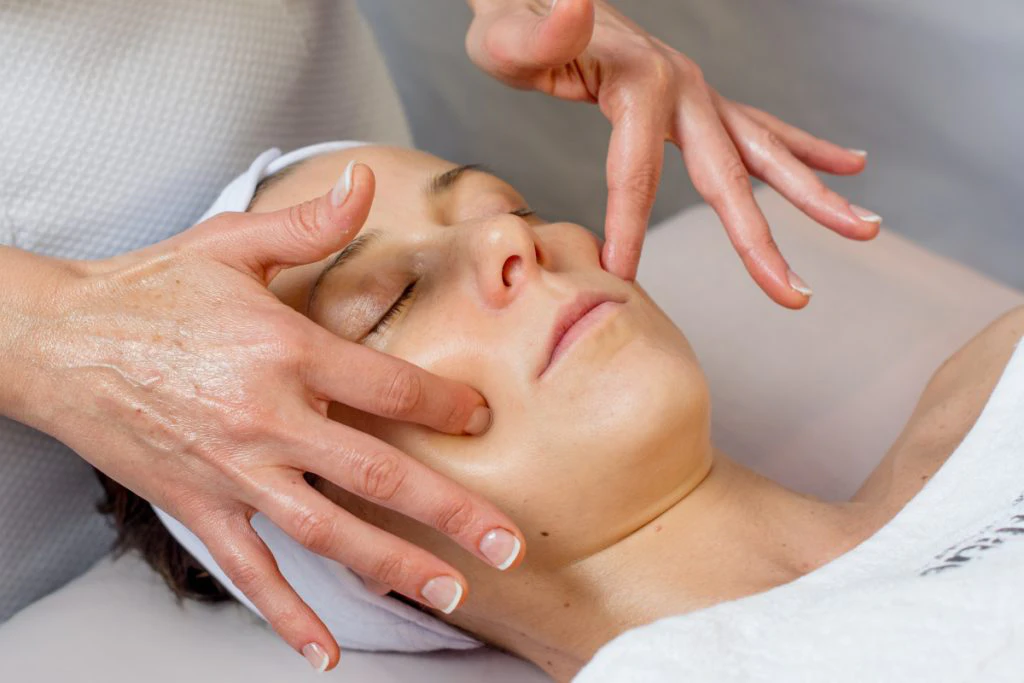 How to Lymphatic Drainage Massage